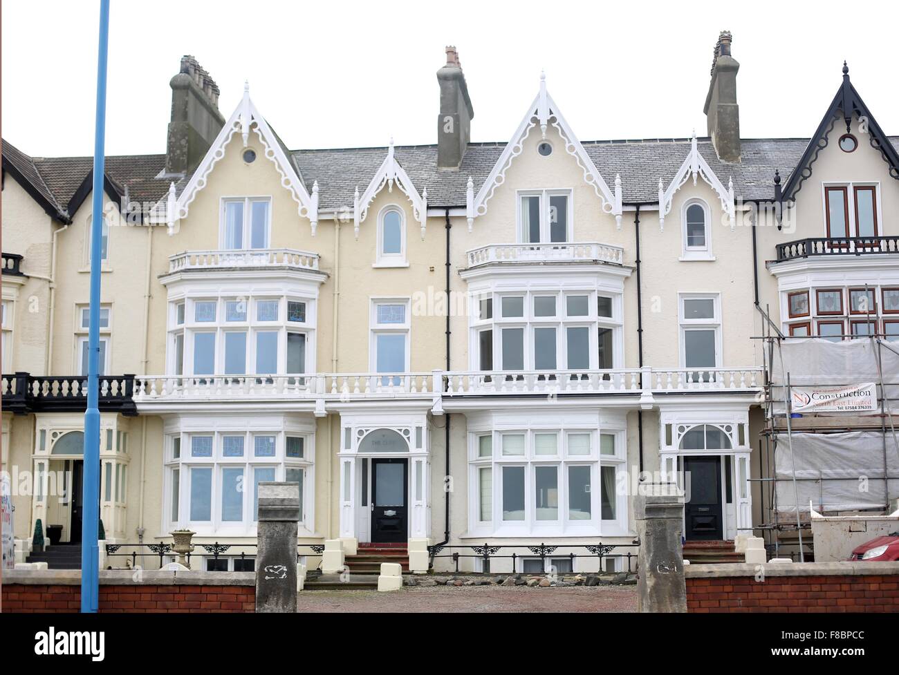 Bild zeigt: Häuser von John und Ann Darwin in Seaton Carew, in der Nähe von Hartlepool, C. Durham. Nummern 3 und 4 der Klippe lebte sie bei N Stockfoto