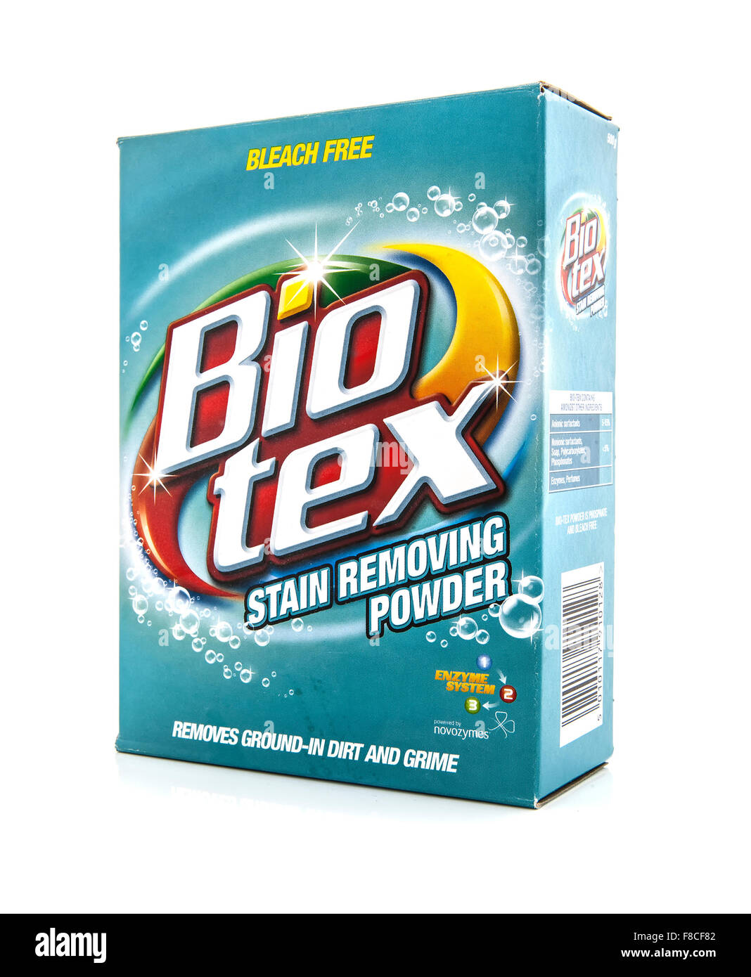 Kiste mit Bio-Tex Bleichmittel kostenlose Fleckenentfernung Pulver auf weißem Hintergrund Stockfoto