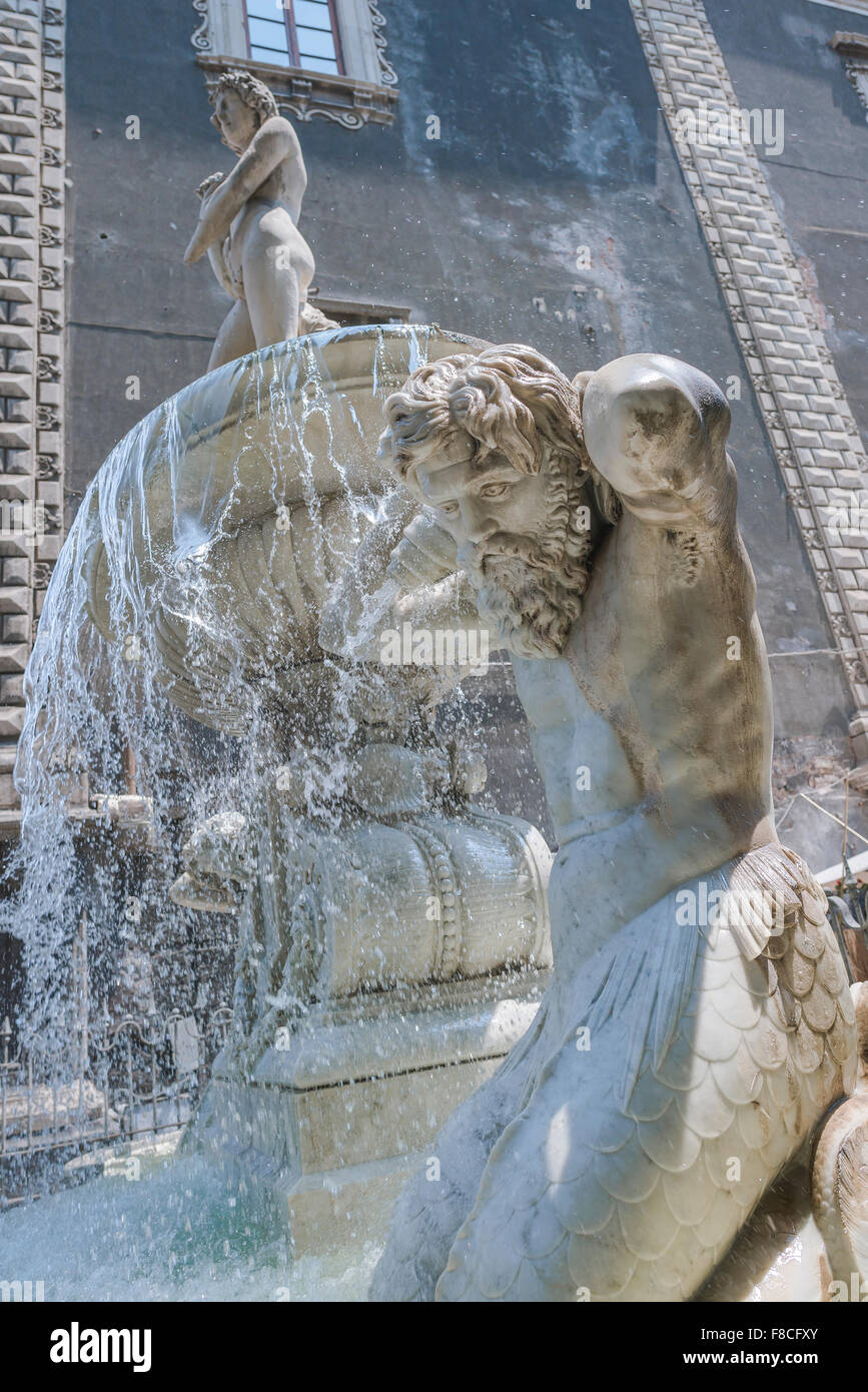 Amenano Brunnen Catania, Detail von den berühmten barocken Brunnen auf der Piazza del Duomo, Catania, Sizilien. Stockfoto