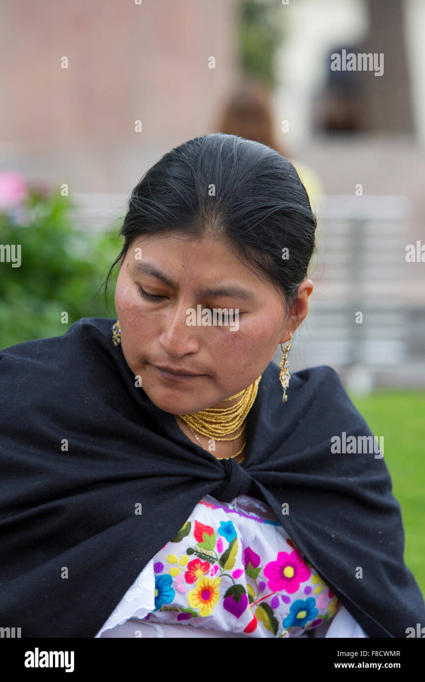 Frauen aus ethnischen Gruppe der Mestizen in Otavalo, Ecuador Stockfoto