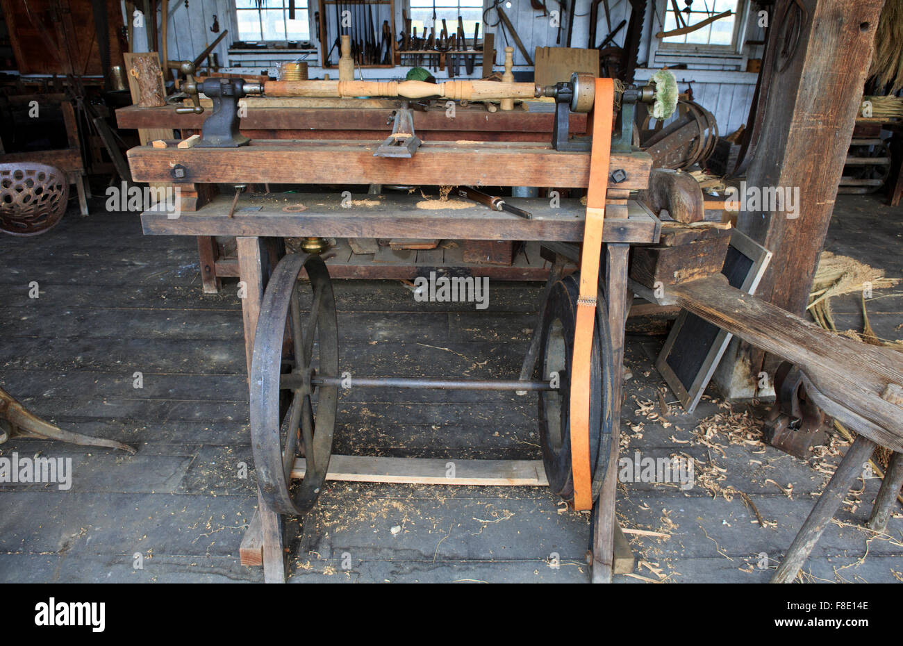 Handbuch betrieben Holzverarbeitung Drehbank. Stockfoto