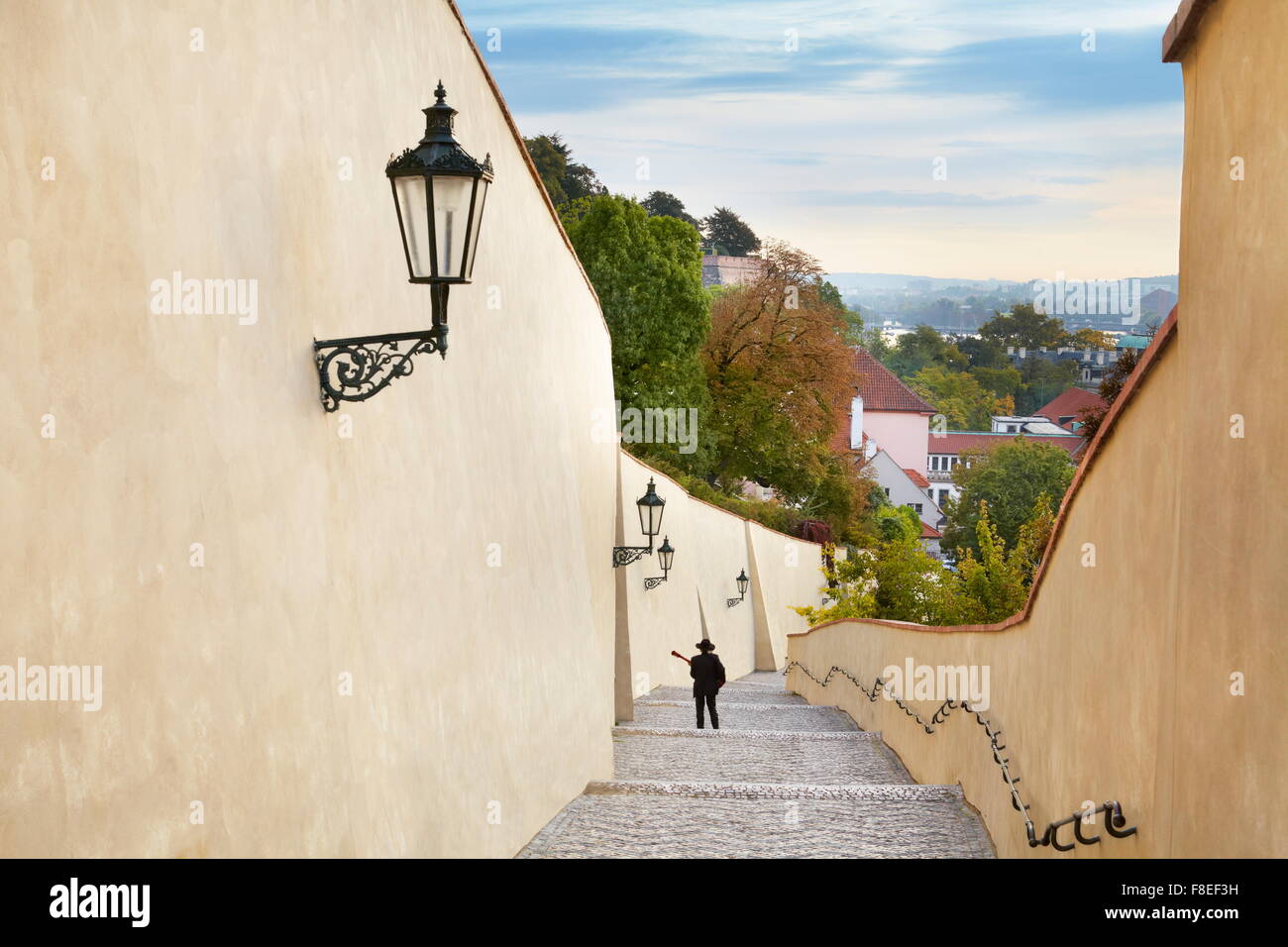 Die Straße zum Hradschin Burg, Prag, Europa Stockfoto