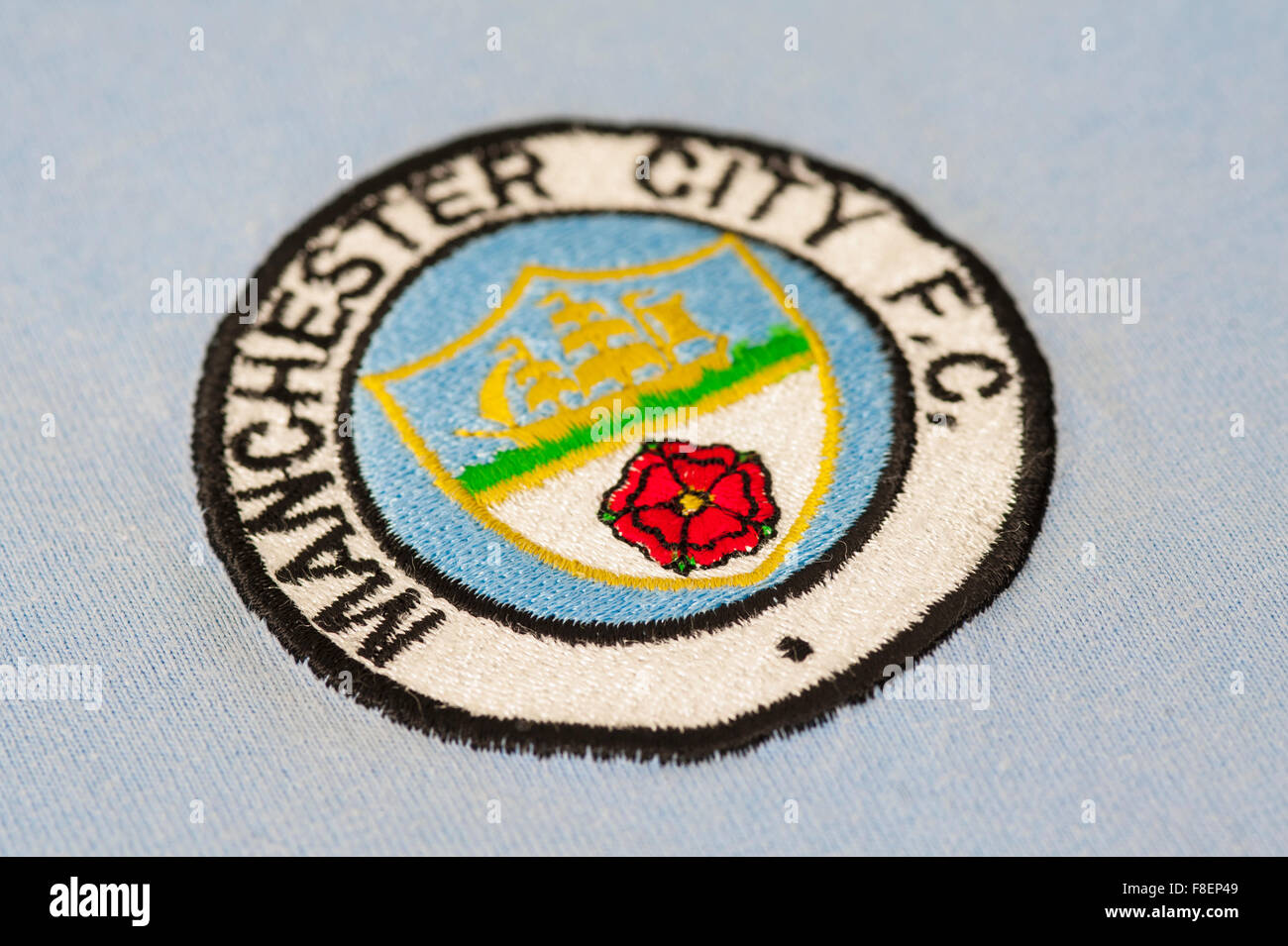 Nahaufnahme von Manchester City Football Club Crest Stockfoto