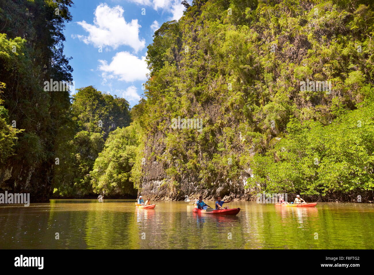 Thailand - Krabi Provinz Phang Nga Bay, Kanutour Stockfoto