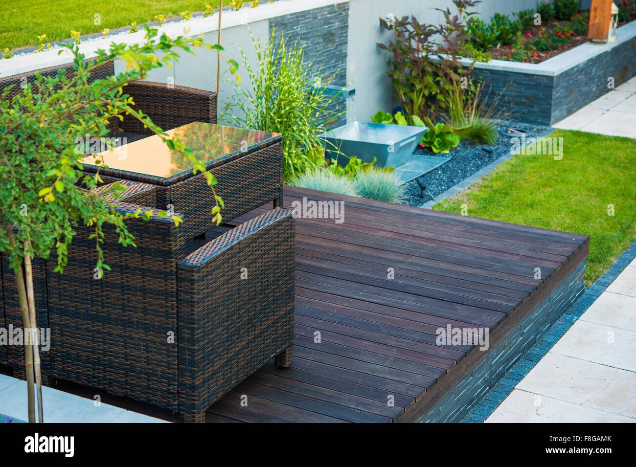 Moderne Gartengestaltung Holz Und Stein Gartenarbeit Thema Moderne Gartengestaltung Holz Und Stein Gartenarbeit Thema