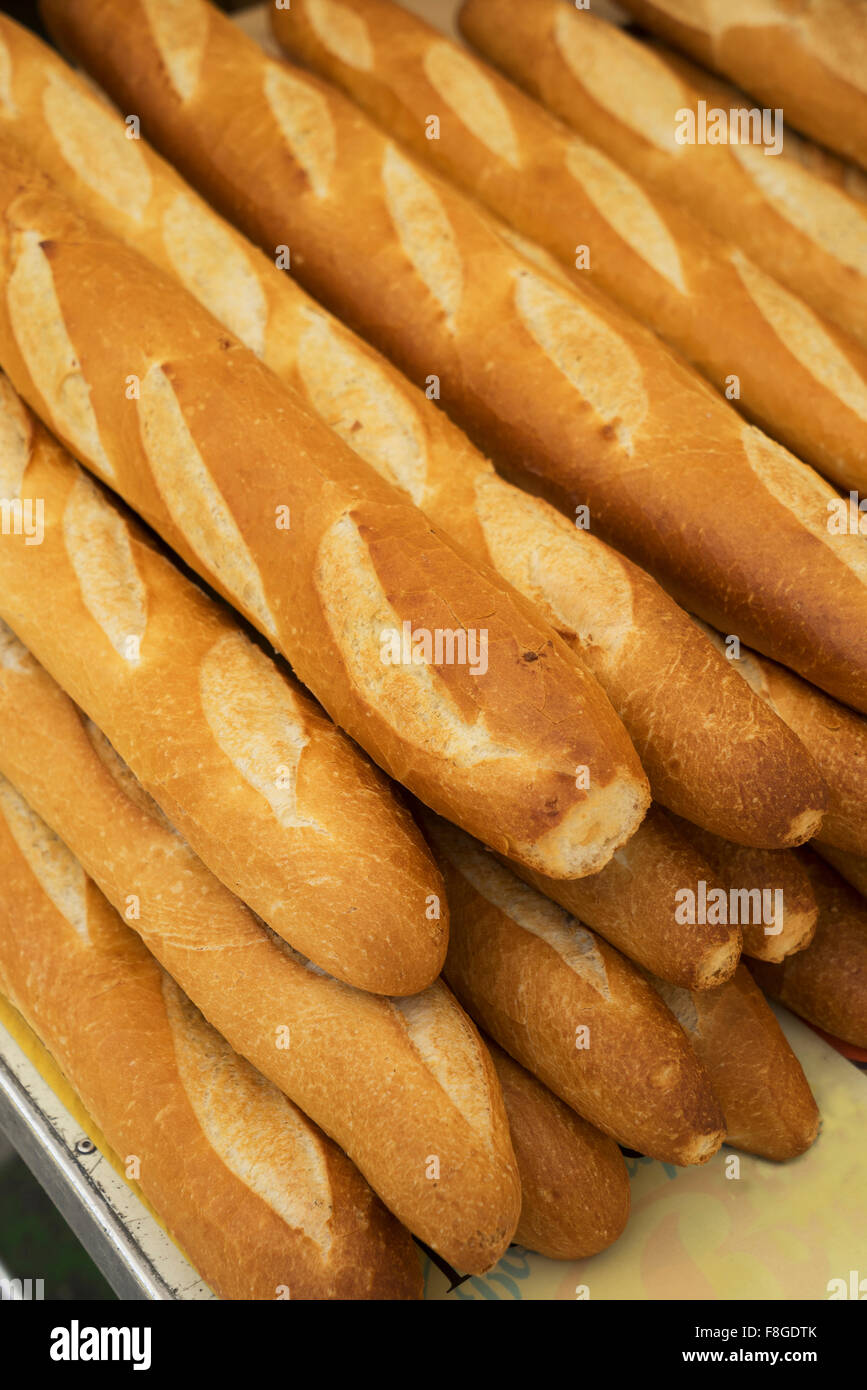 Nahaufnahme von Haufen von baguettes Stockfoto