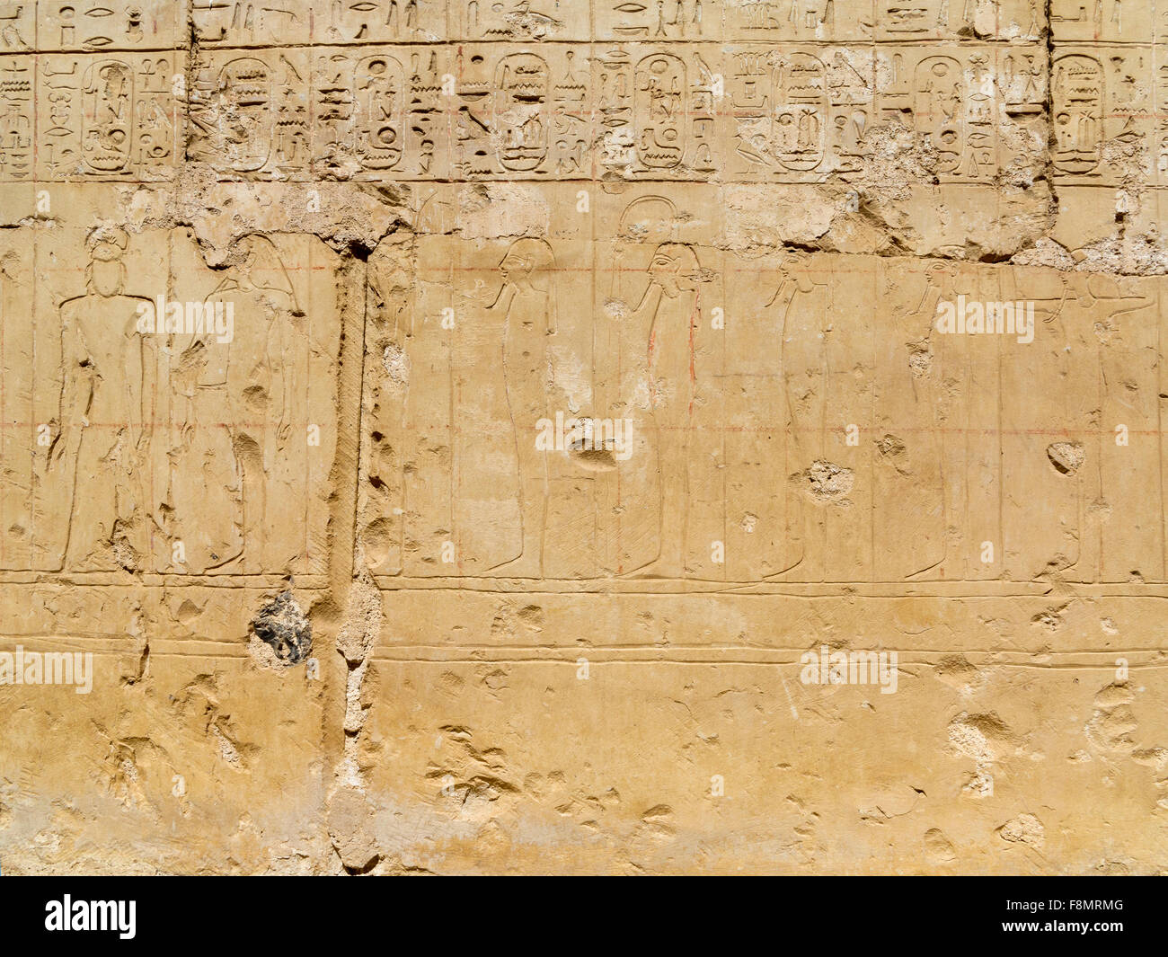 Gitter-Muster auf einer Wand im Inneren Tempel von Ramses II in der Nähe der Tempel von Sethos ich an Abydos, Ägypten Stockfoto