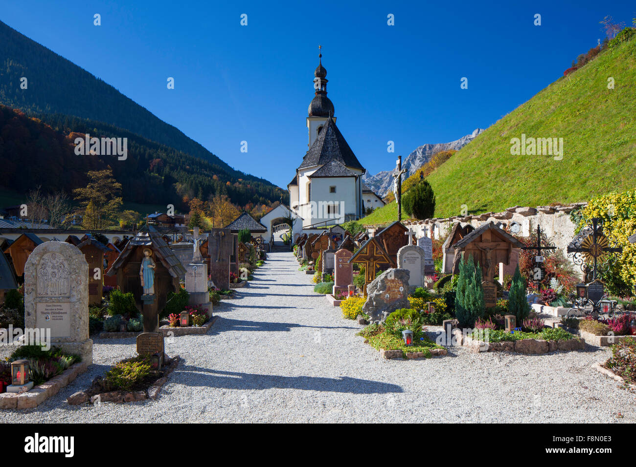 Kirche St. Sebastian in Ramsau, Berchtesgaden, Bayern, Deutschland Stockfoto