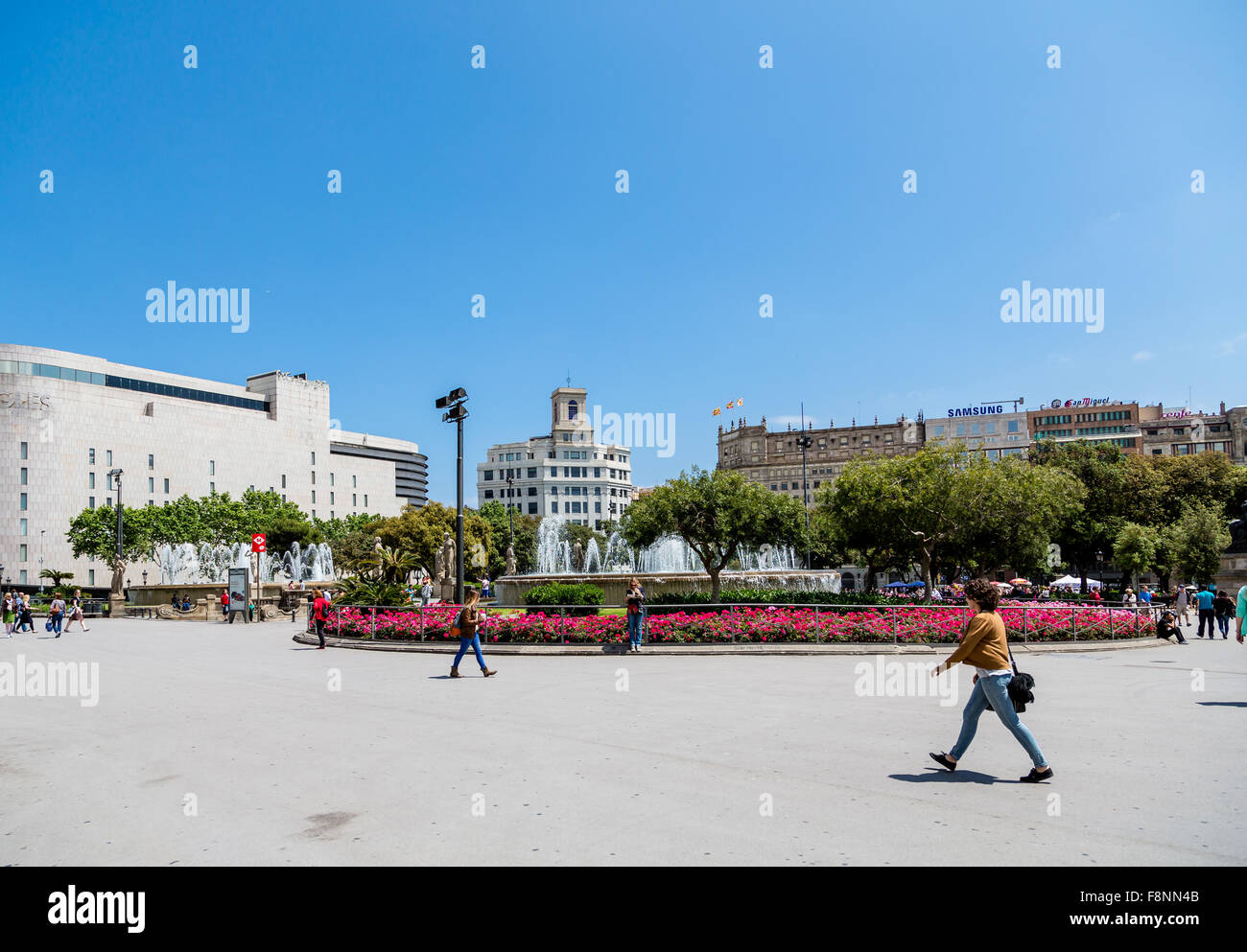 Plaça de Catalunya in Barcelona Stockfoto
