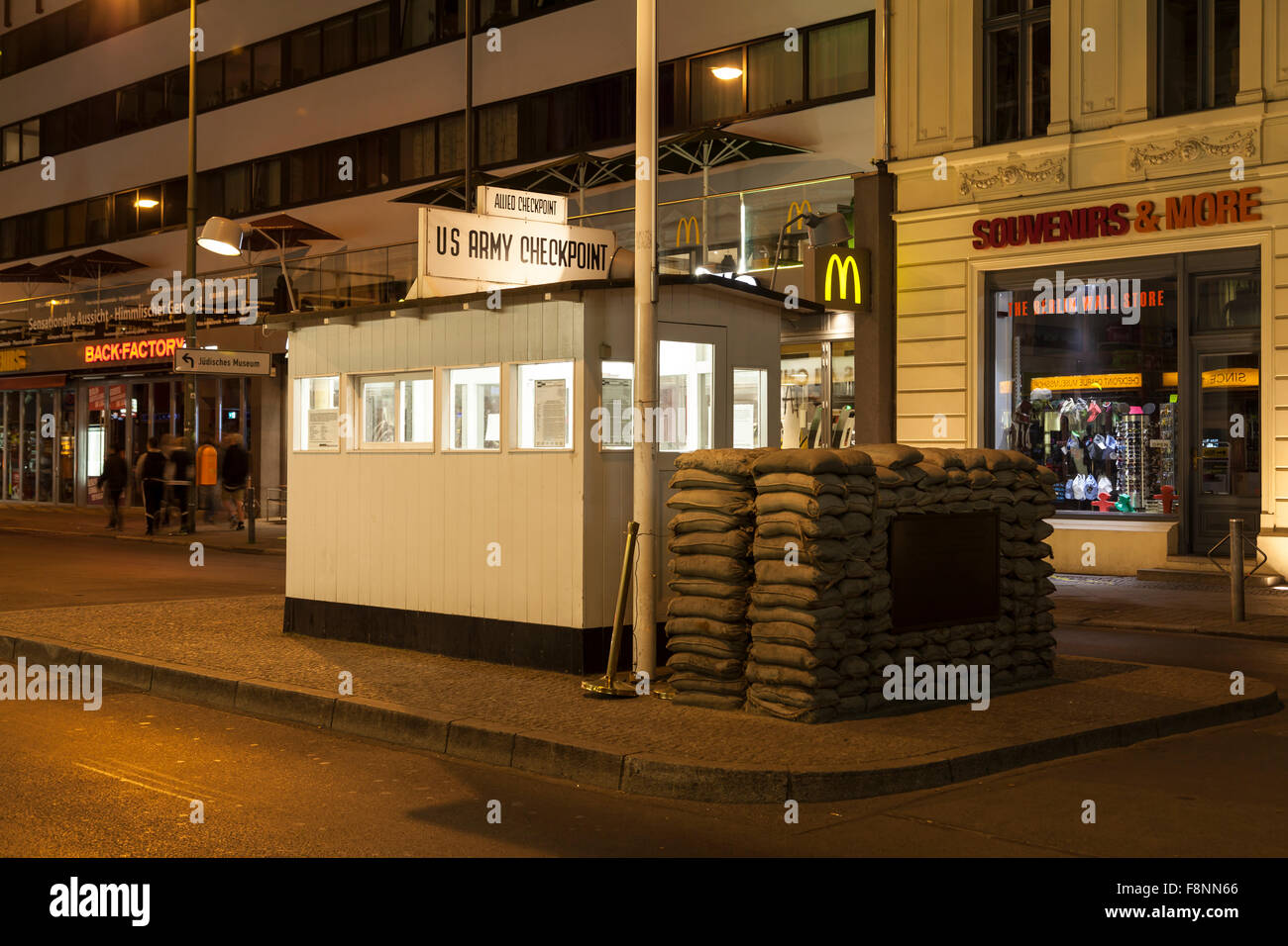 Checkpoint Charlie in der Friedrichstraße in Berlin Stockfoto