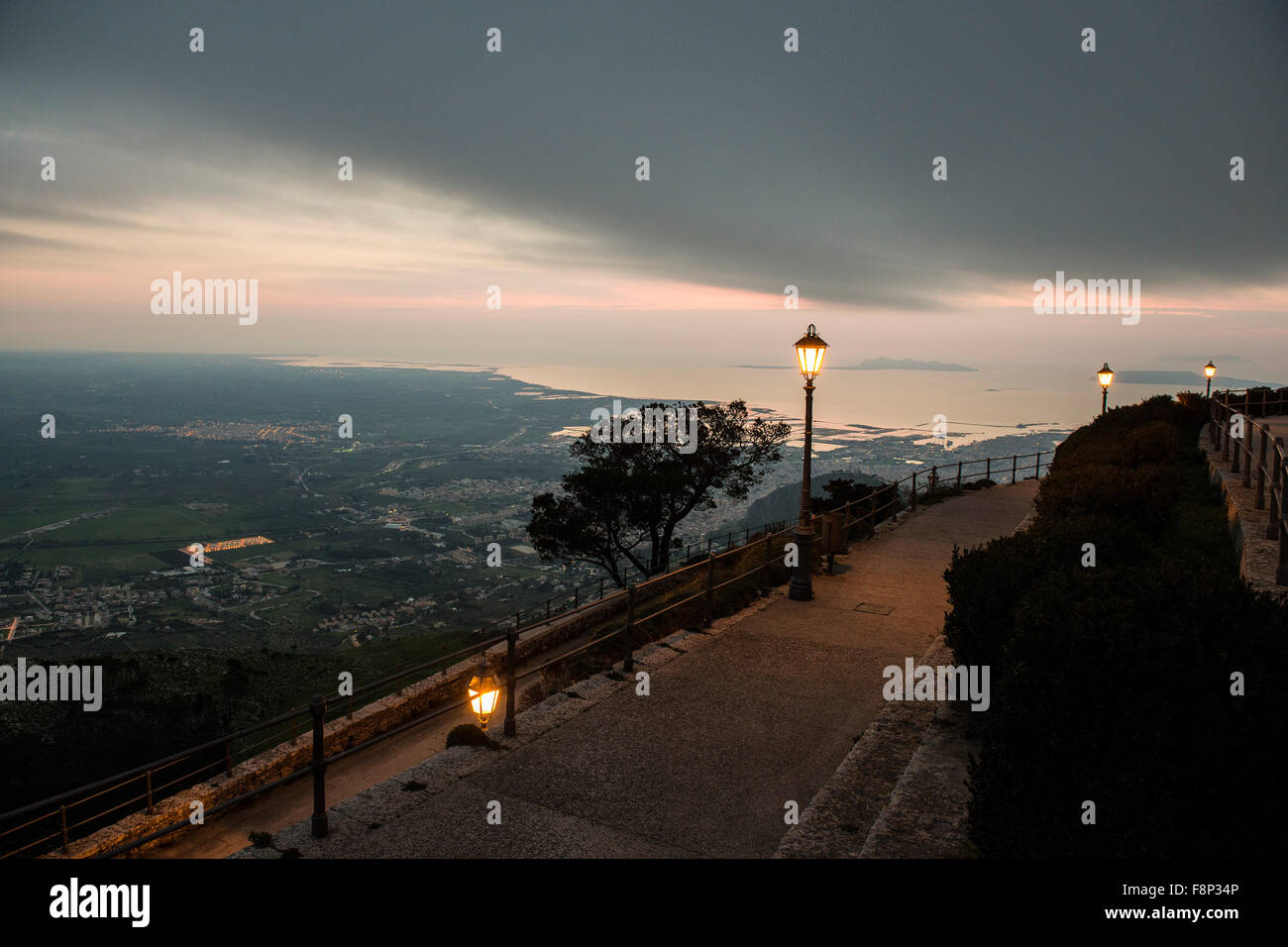 Italien, Sizilien, Erice, Baglio Garten Stockfoto