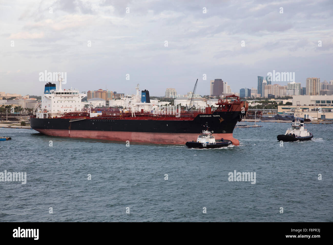 Öl-Chemikalientanker Übersee Tampa verlassen Dock Fort Lauderdale Florida Stockfoto