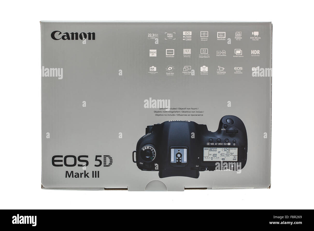 Canon 5D Mark III DSLR-Kamera in ungeöffnete Schachtel auf weißem Hintergrund Stockfoto