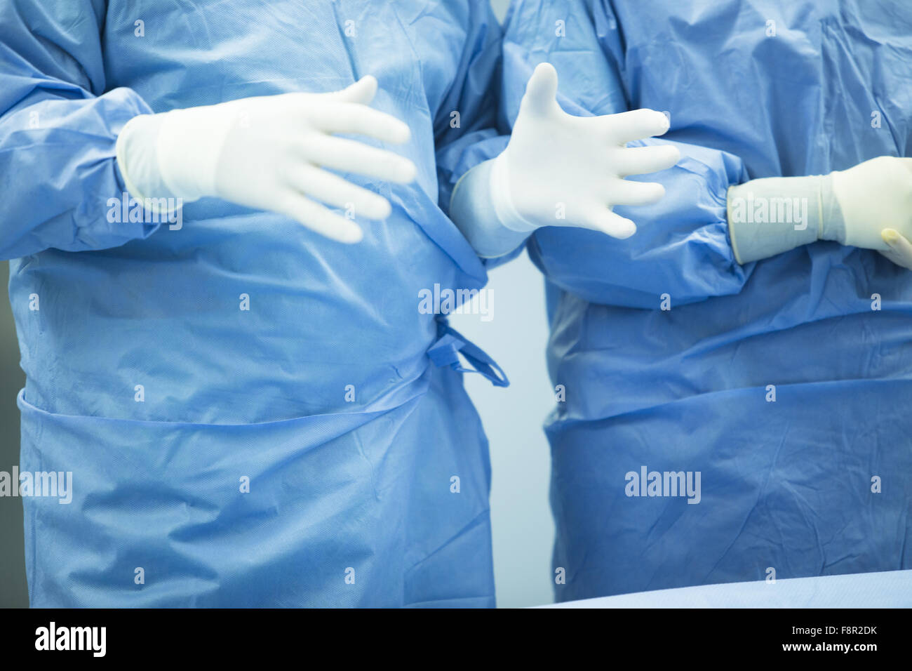 klinik-unfallchirurgie-betrieb-notaufnahme-medizinische-klinik-real