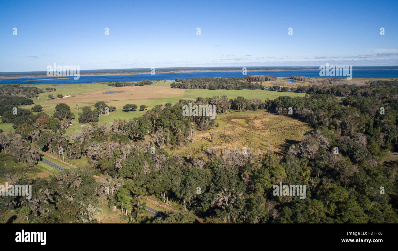 Luftaufnahme von Orange See bei Evanston, FL Stockfoto