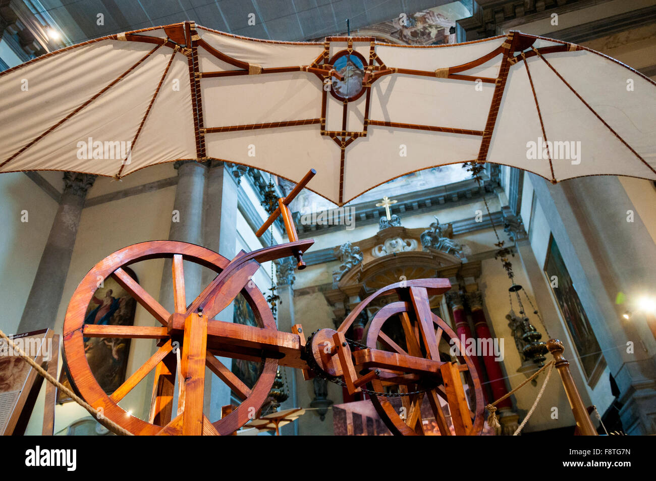 Ausstellung von Da Vinci Machines, Fahrrad abgebildet, Venedig, Italien Stockfoto