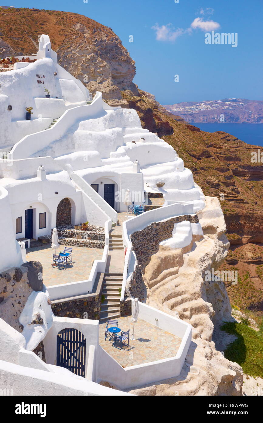 Thira (Hauptstadt von Santorini) - Merkmal weiße gemalte Architektur, Santorin, Kykladen, Griechenland Stockfoto
