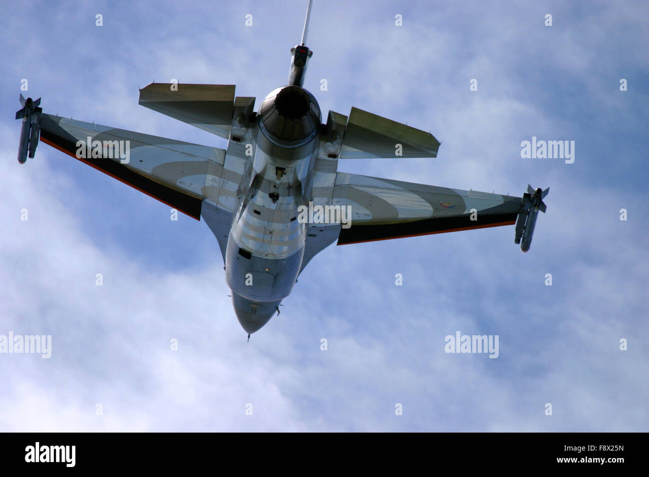 General Dynamics F-16 Fighting Falcon bei UK-Flugschau. Stockfoto