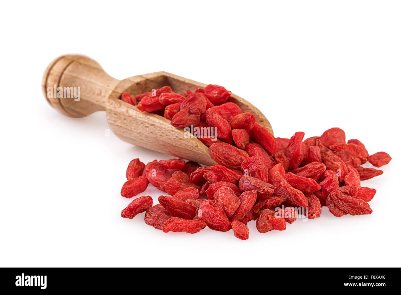 Goji Wolfberries auf Holzlöffel Stockfoto