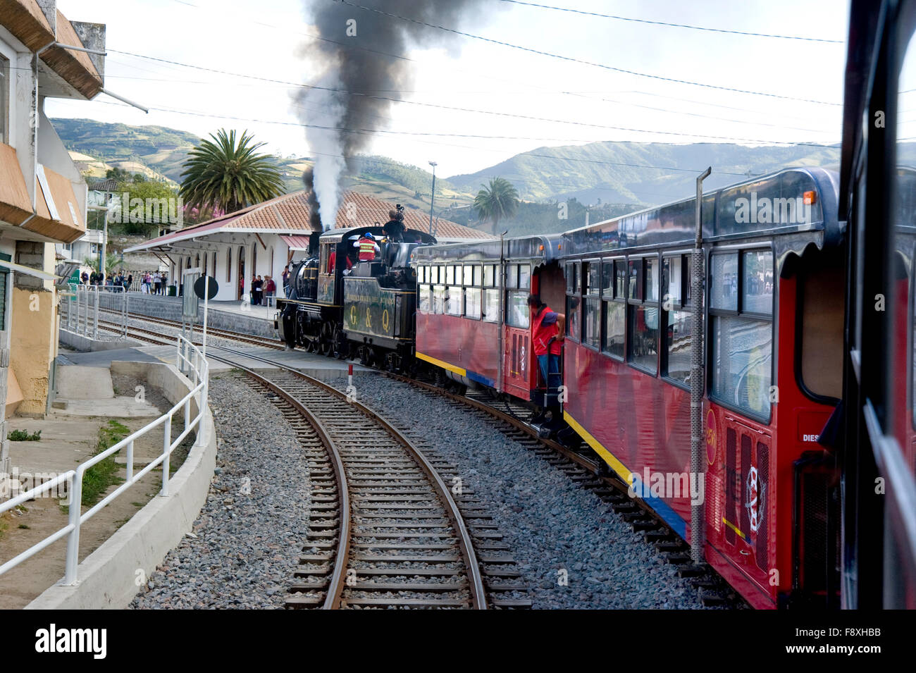 Ankunft am Bahnhof in Ecuador zu trainieren Stockfoto