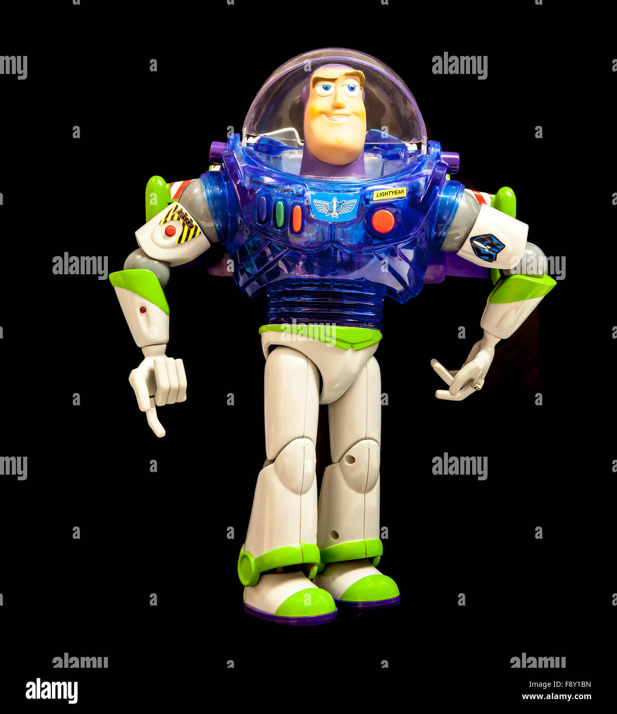 Buzz Lightyear von Disneys Toy Story 2 auf schwarzem Hintergrund Stockfoto