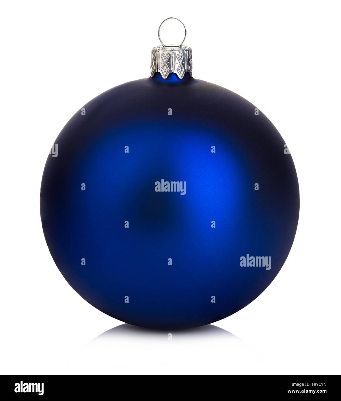 Schöne blaue Weihnachts-Ball auf einem weißen Hintergrund. Stockfoto