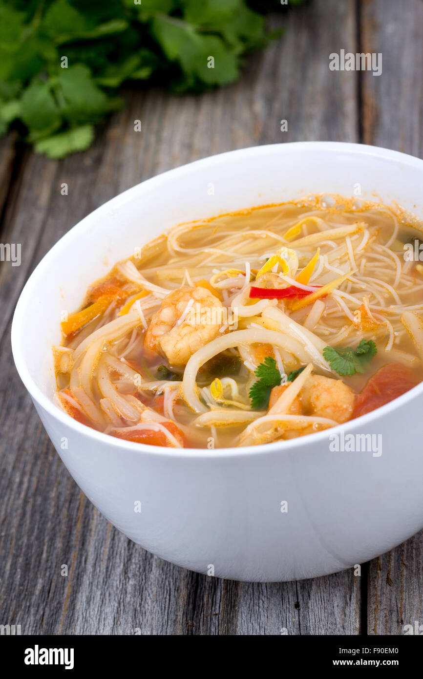 Würzige Garnelen Thai Nudel closeup Stockfoto