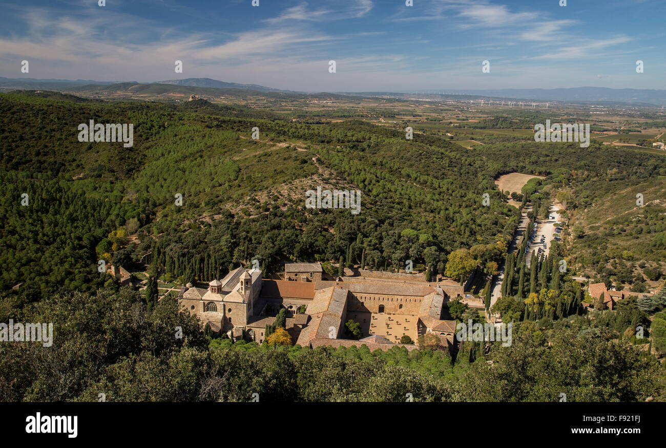 L ' Abbaye Sainte-Marie de Fontfroide oder Fontfroide Abbey, in der Nähe von Narbonne, SW Frankreich. Stockfoto