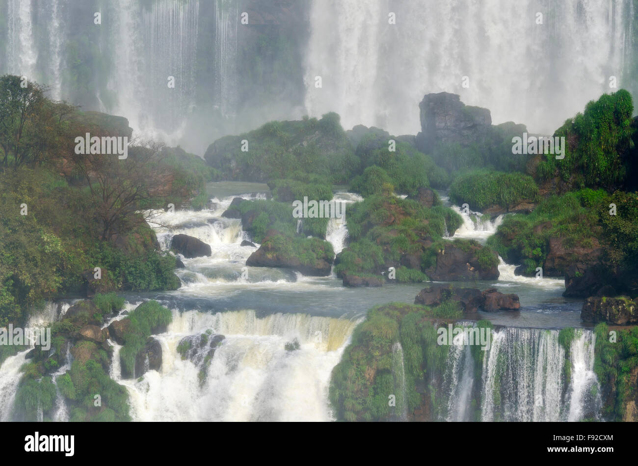 Iguacu Wasserfall fällt in Brasilien und Argentinien Stockfoto