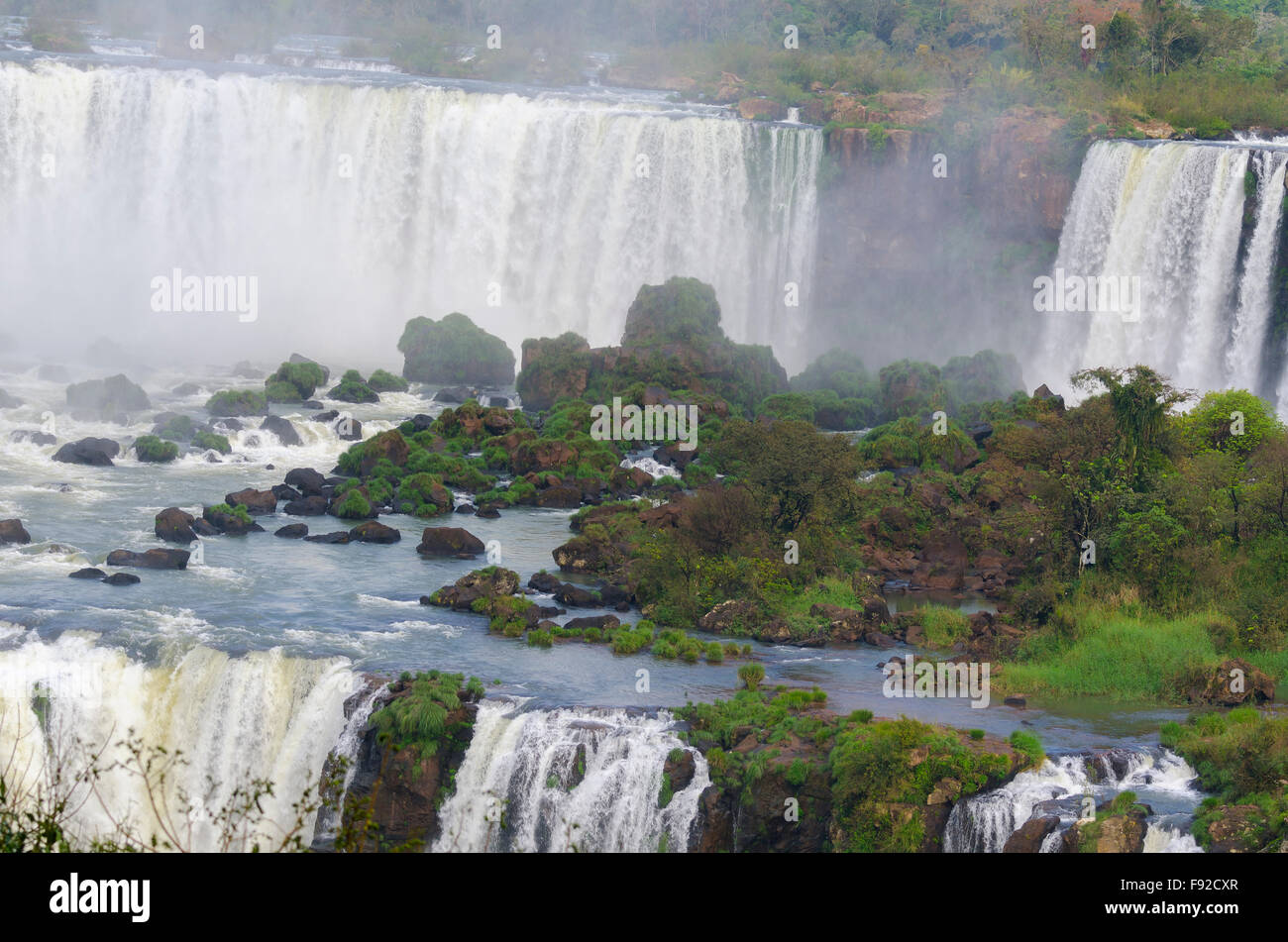 Iguacu Wasserfall fällt in Brasilien und Argentinien Stockfoto
