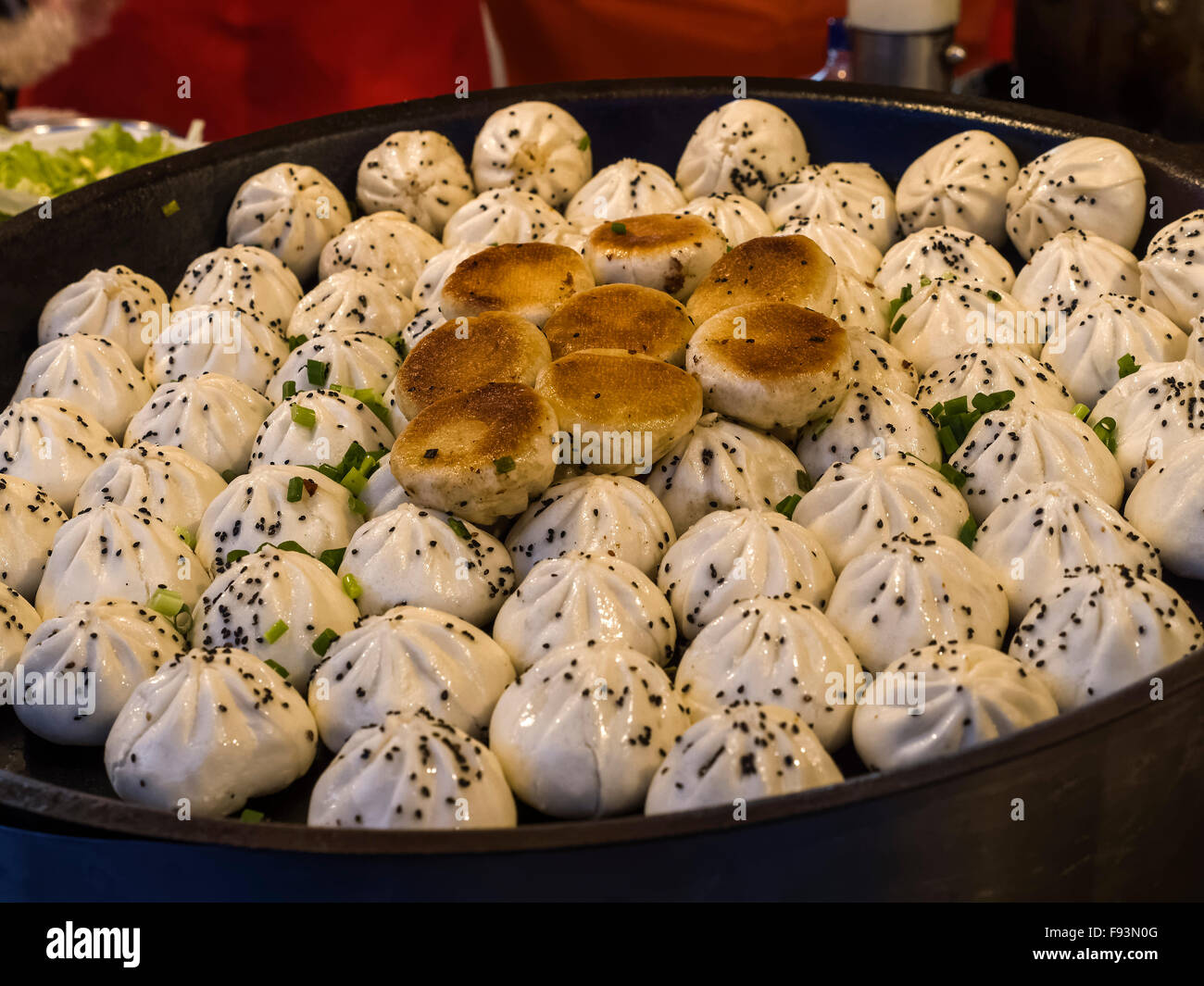 Donghuamen Nachtmarkt in Peking, China, Asien Stockfoto