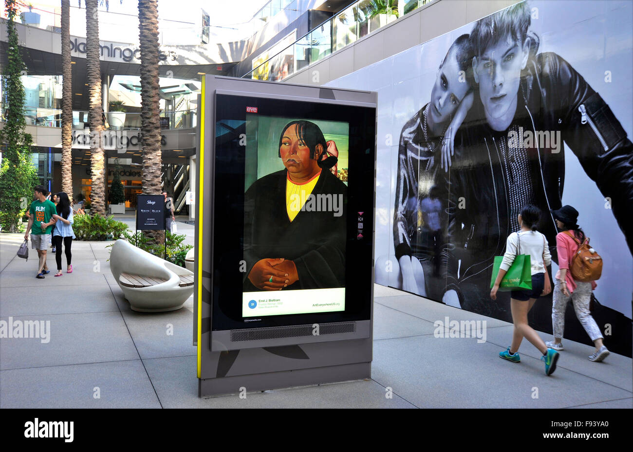 Eine Gemalde Von Emil J Bisttram Ist Auf Eine Werbung Kiosk In Einem Einkaufszentrum In Santa Monica In Los Angeles Reproduziert Ca Wahrend Der Veranstaltung Kunst Uberall Stockfotografie Alamy