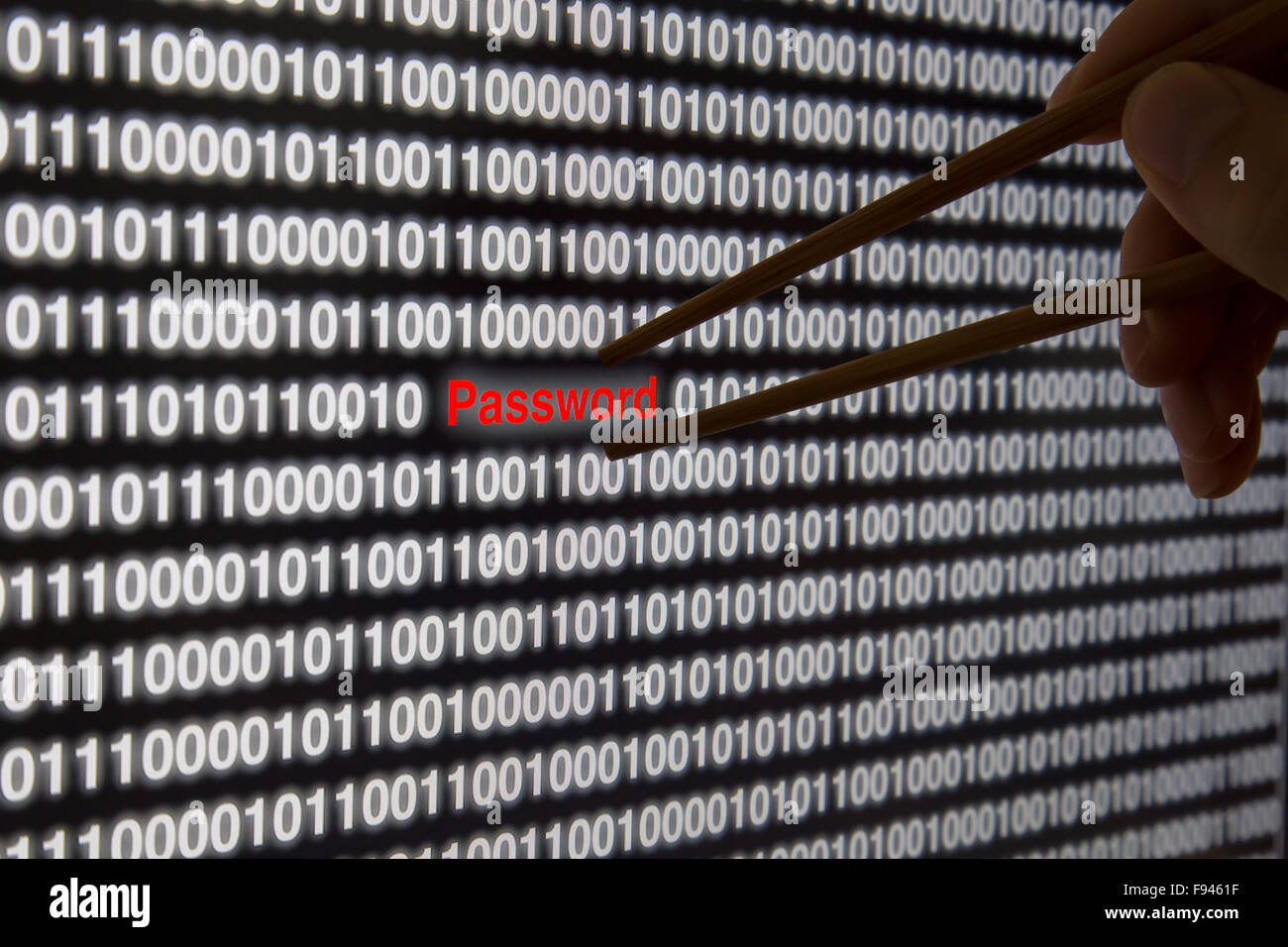 Passwort-Extraktion mit Stäbchen von Computer-Bildschirm Stockfoto
