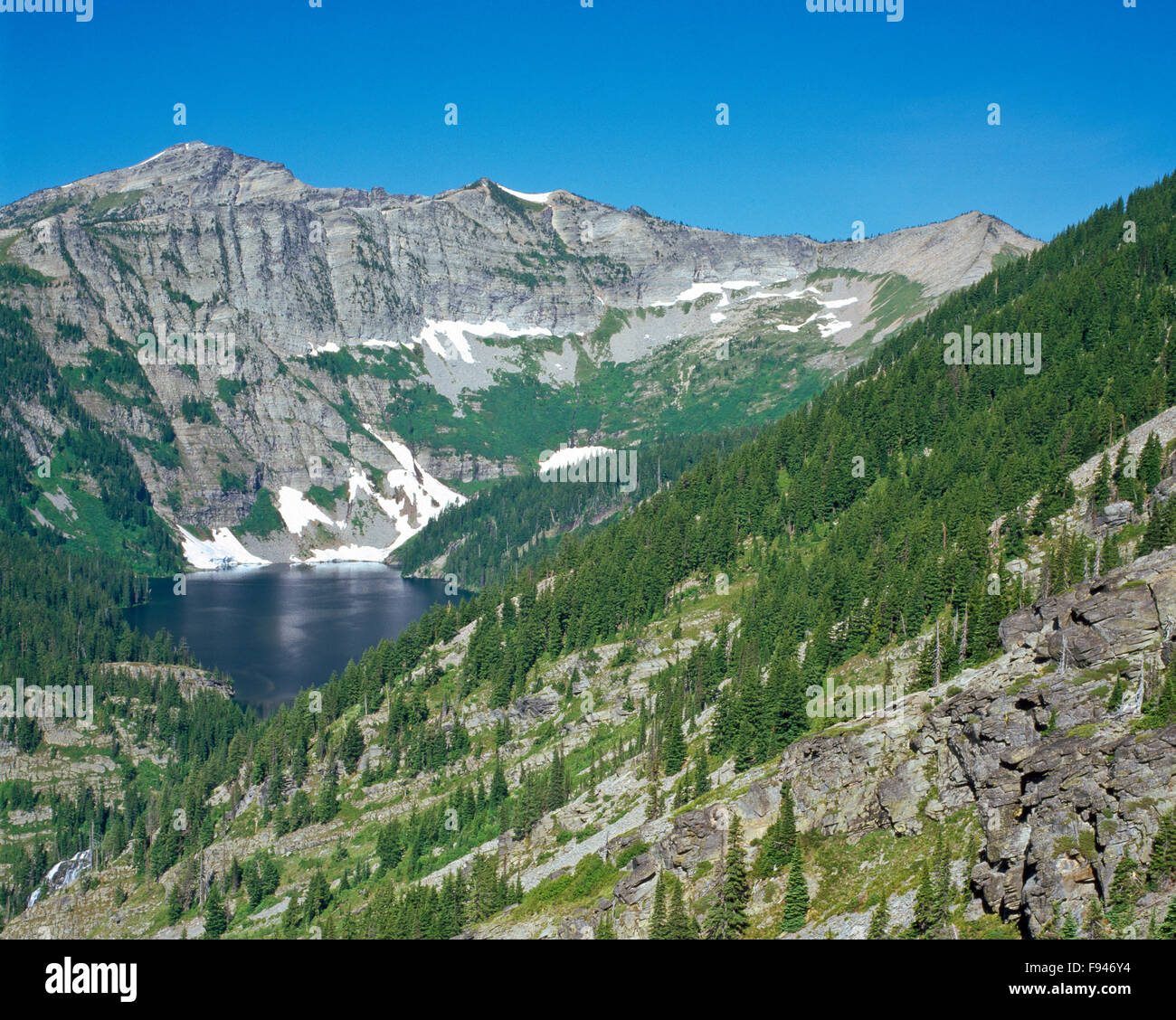 Wanless See unter Engle Höchststand in der Wildnis Kabinett Berge in der Nähe von Libby, montana Stockfoto