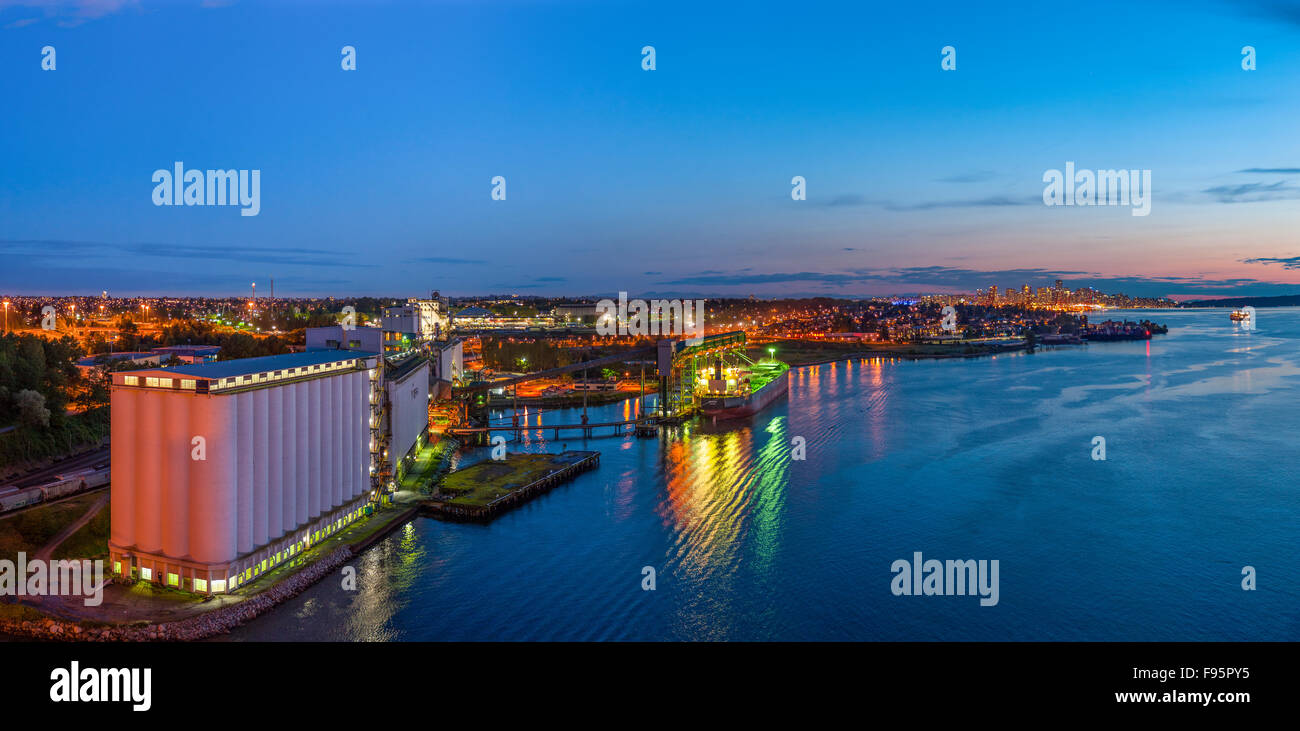 Viterra Laderampen aus Eisen Arbeitnehmer Memorial Bridge. Stockfoto