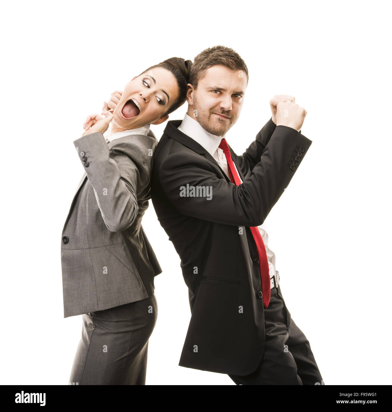 Young, Lächeln, Geschäftsfrau und Geschäftsmann isoliert auf weißem Hintergrund. Verrückte und lustige posiert im Studio. Stockfoto