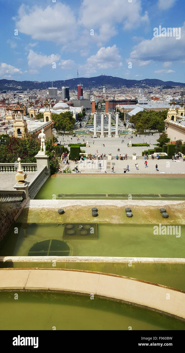 Magische Brunnen in Barcelona, Spanien. Foto von Handy Stockfoto