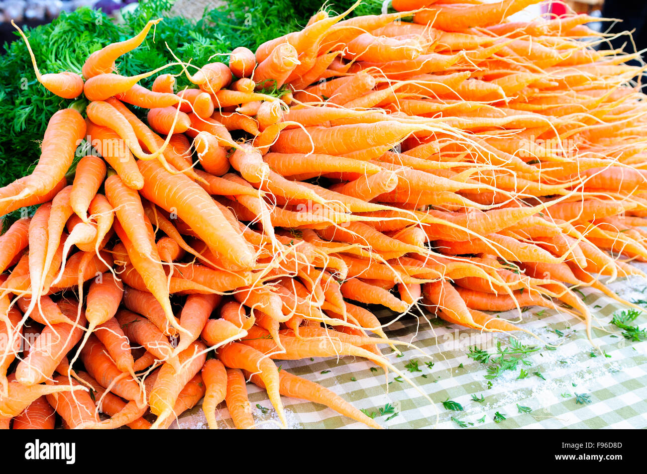 Bauernhof frischen Trauben, Karotten, Duncan, British Columbia, Kanada Stockfoto Bauernhof frischen Trauben, Karotten, Duncan, British Columbia, Kanada Stockfoto