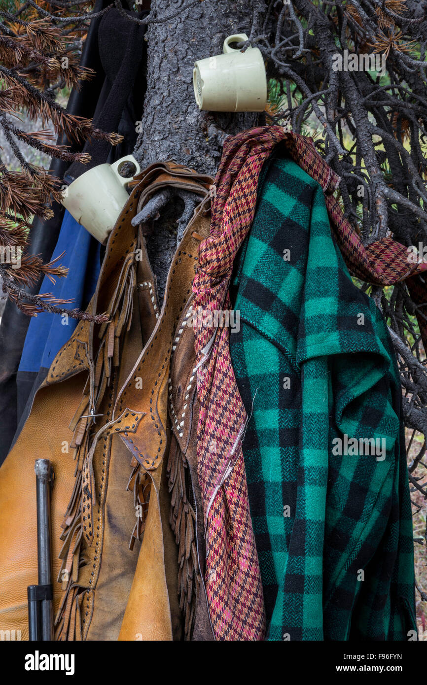 Kanada, British Columbia, Tweedsmuir Park, Chilcotin Region, Chilcotin Arche, Rainbow Berge, Pferd Outfitters Getriebe, Gewehr, Stockfoto