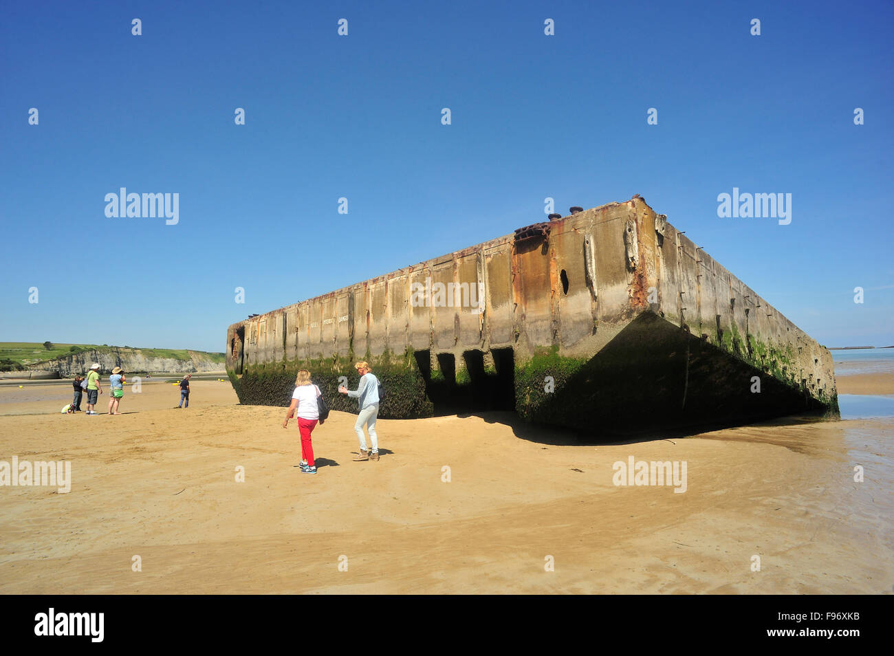 bleibt der künstliche Hafen Mulberry von DDay Invasion, Gold Beach, ArromancheslesBains, Departement Calvados, Normandie, Stockfoto