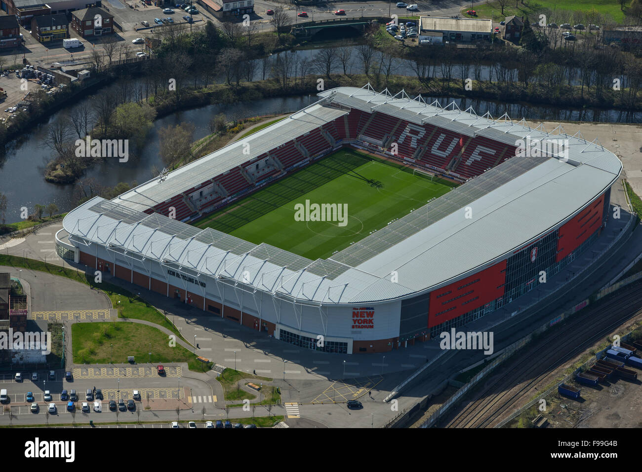 Eine Luftaufnahme des New York-Stadion, Heimat des Rotherham United FC Stockfoto