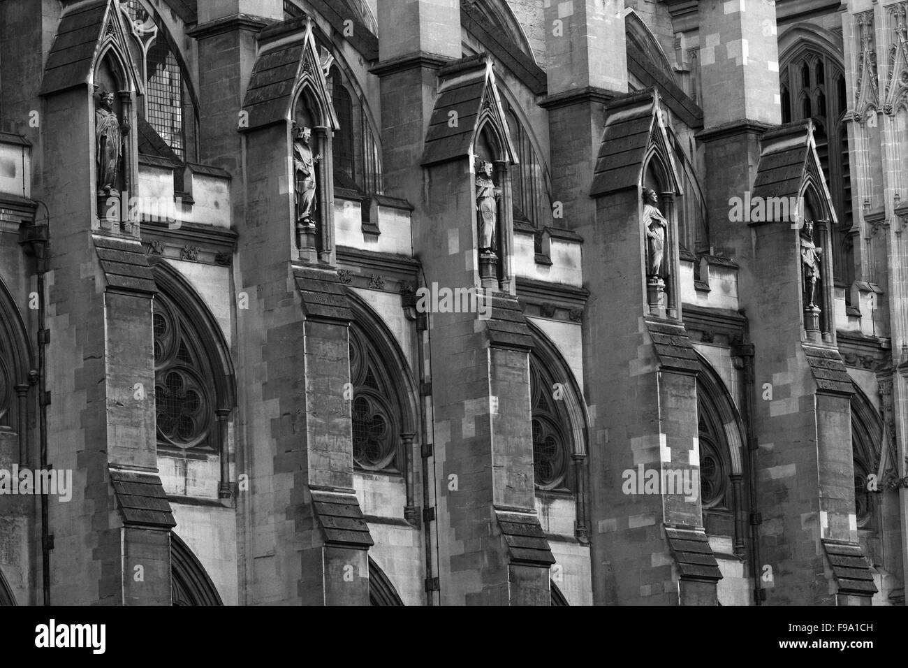 Außenansicht des Teils der Westminster Abbey in Westminster, London, England. Stockfoto