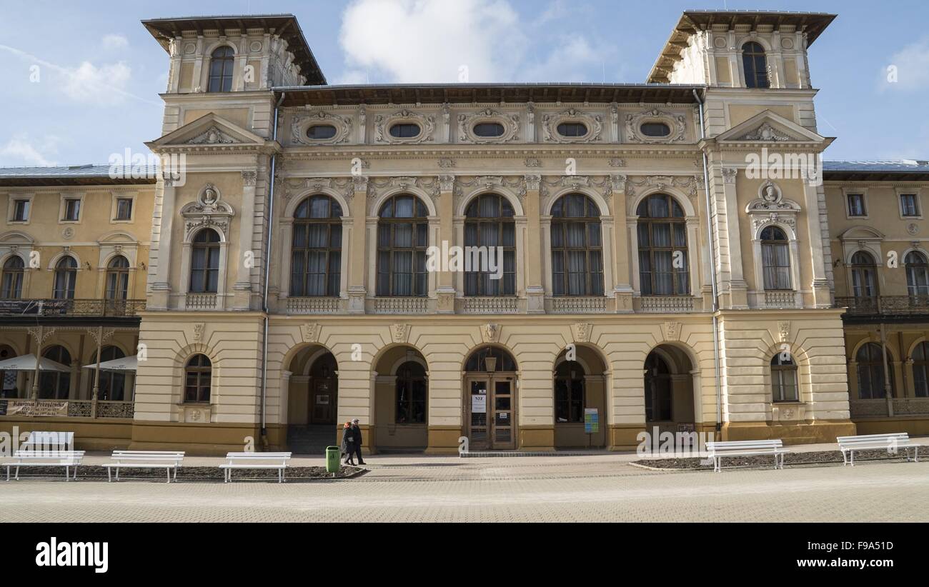 Stary Dom Zdrojowy (altes Kurhaus) in Krynica Zdrój Stockfotografie Alamy
