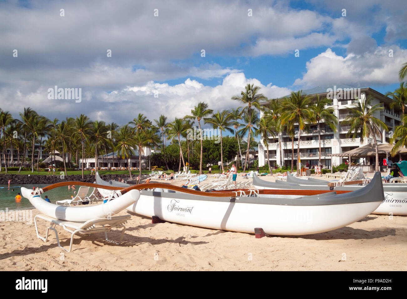 Ein Blick auf den Strand und das Eigentum an dem Fairmont Orchid, ein Hotel und Resort an der Kohala Coast, Hawai ' i (Hawaii). Stockfoto