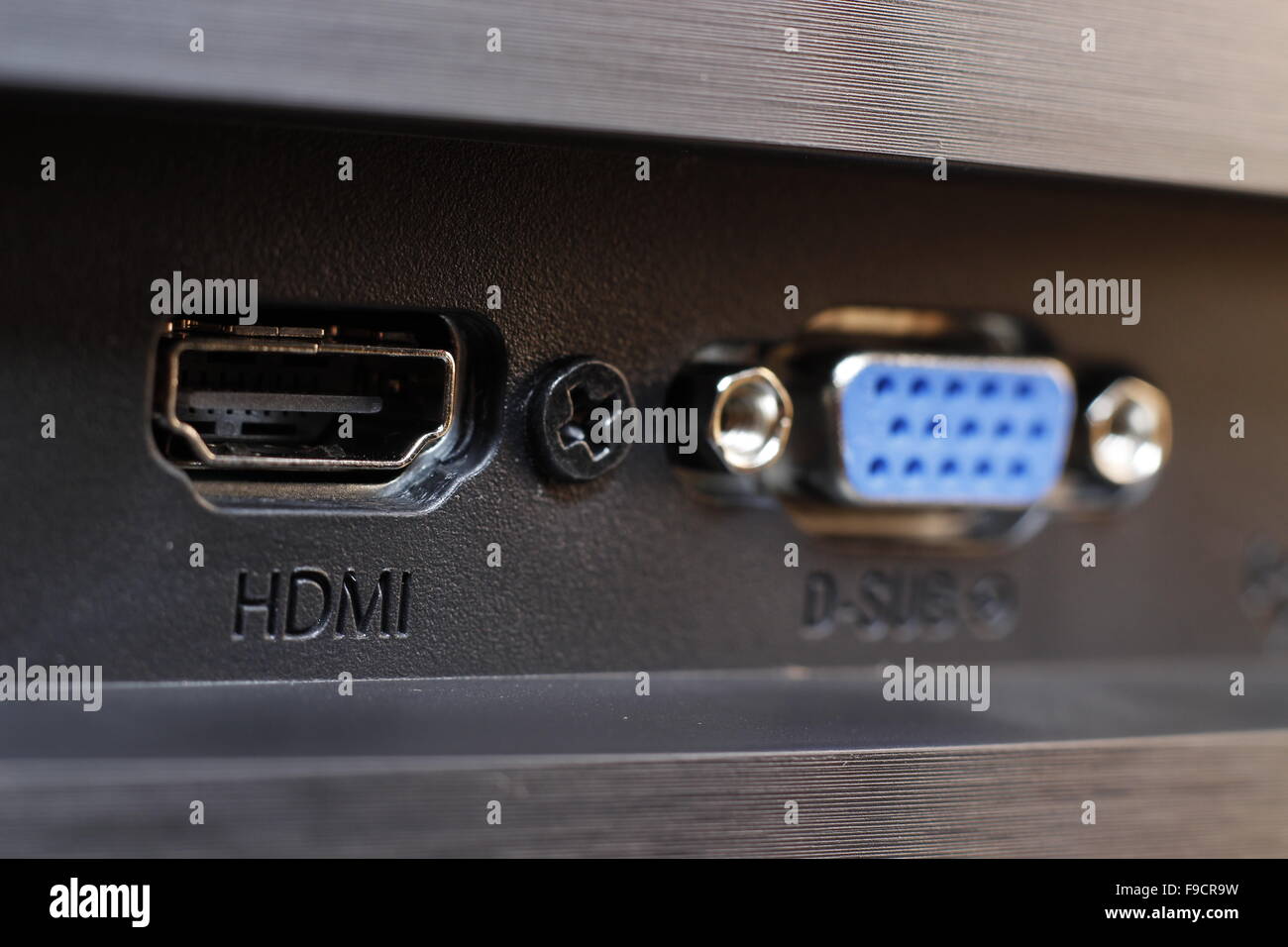 HDMI-Anschluss auf einem Laptopcomputer Stockfotografie - Alamy