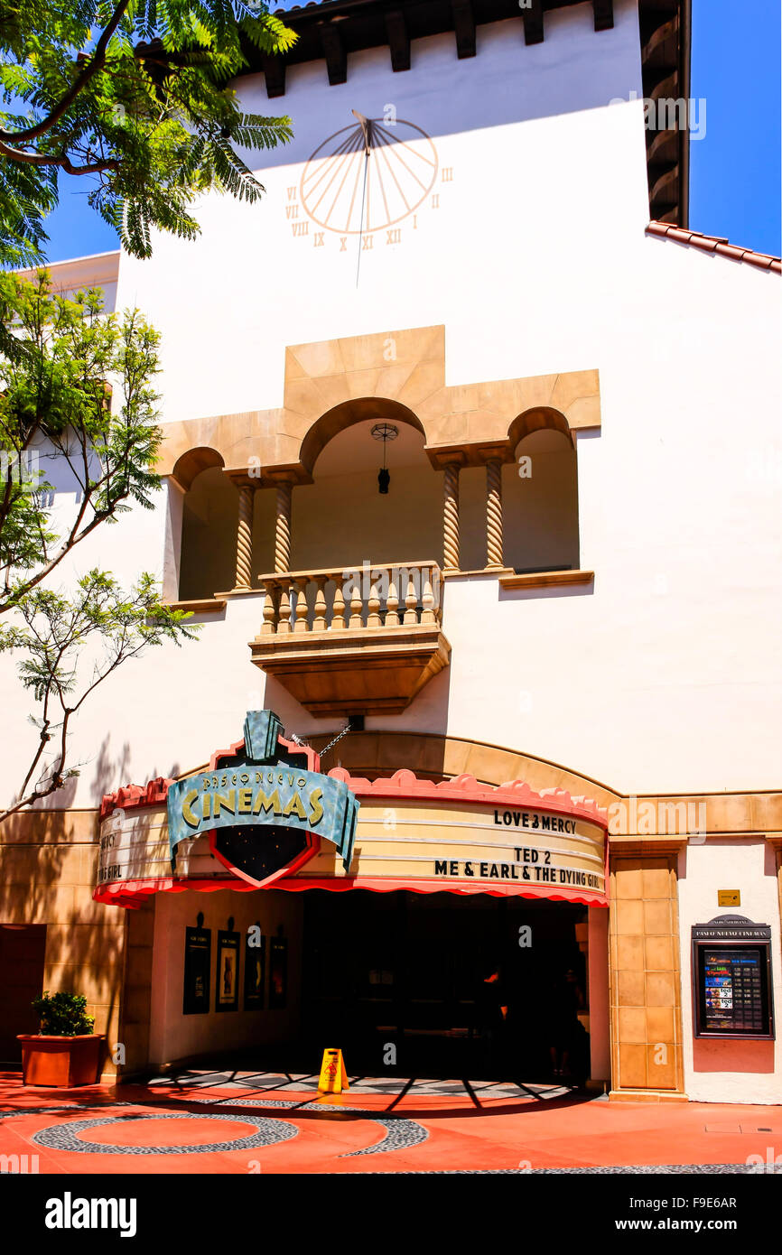 Pase Nuevo Kino direkt an der Zustand-Str. in der Innenstadt von Santa Barbara Kalifornien Stockfoto