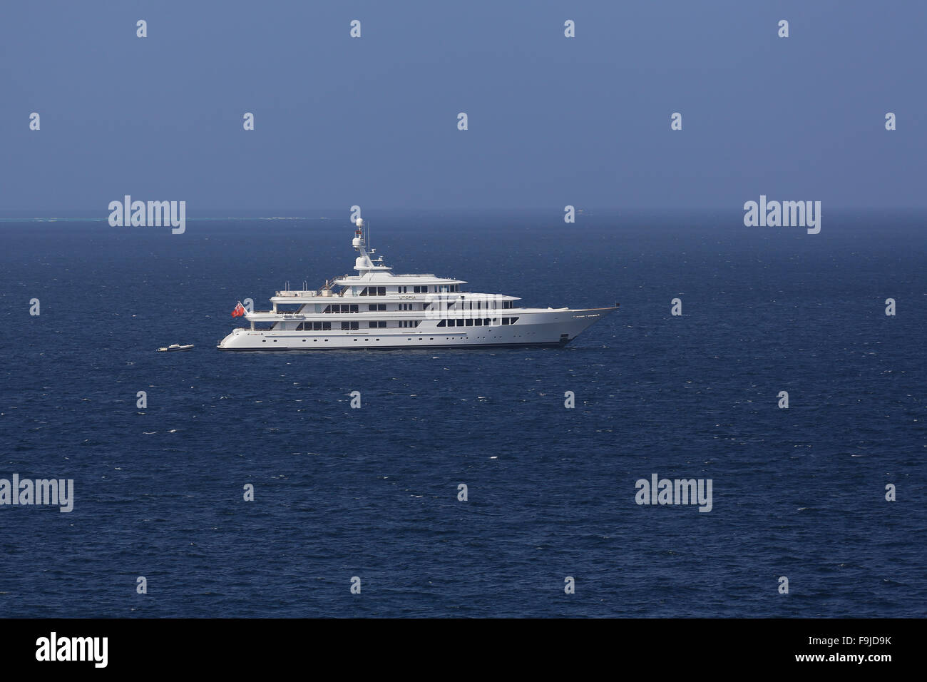 Die Luxusyacht Utopie, verankert in der Nähe von Male auf den Malediven, Indischer Ozean. Stockfoto