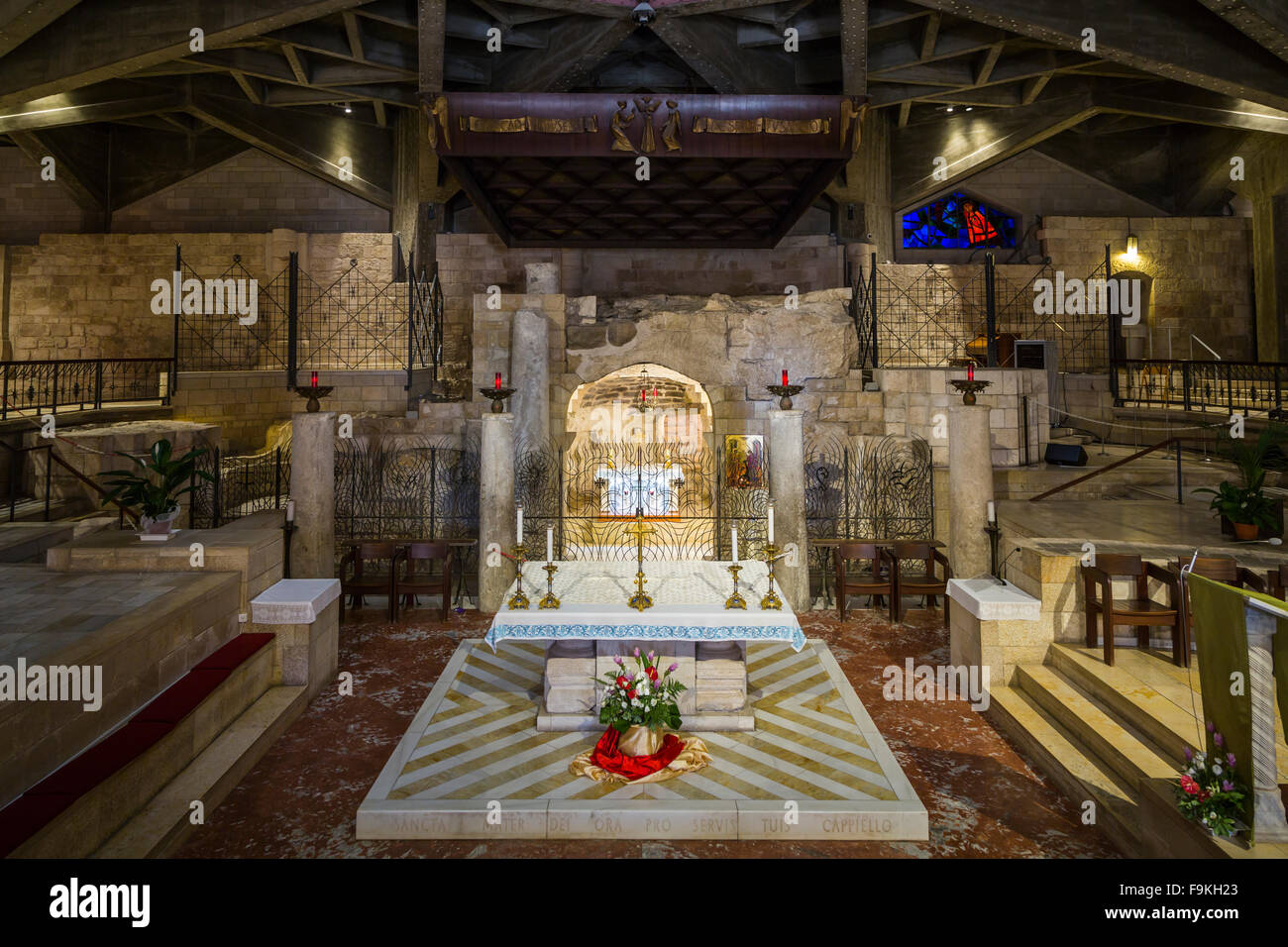 Das Innere der Kirche der Verkündigung in Nazareth, Israel, Naher Osten. Stockfoto