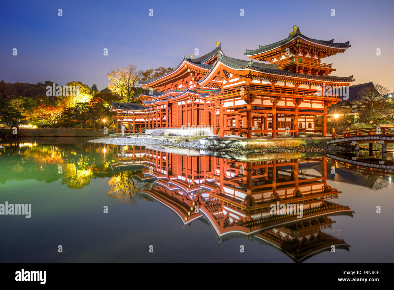 Uji, Kyoto, Japan bei Byodo-in ist Phoenix-Halle. Stockfoto