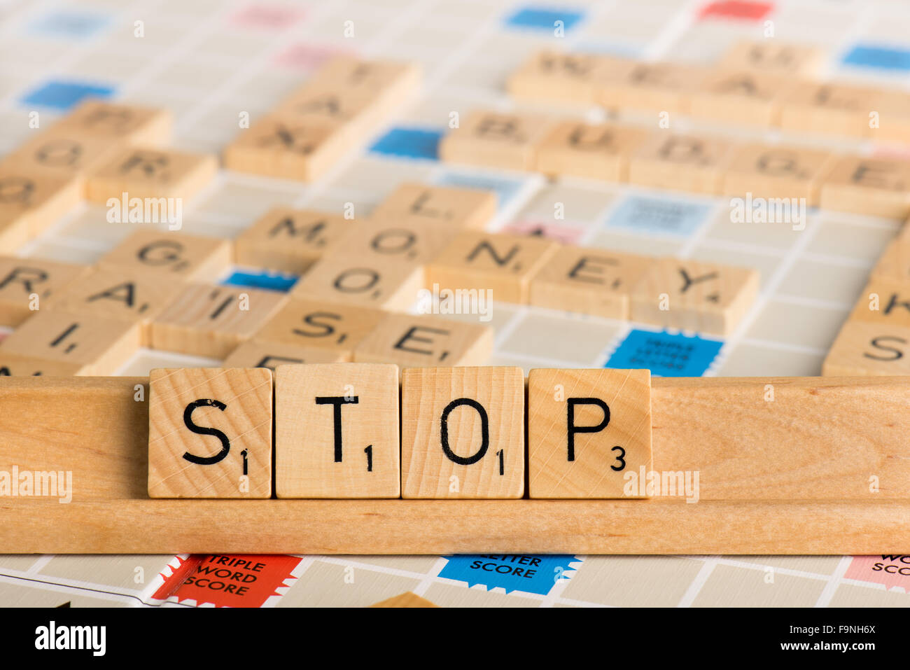 Scrabble - STOP Stockfoto